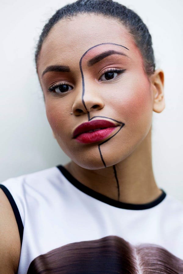 МАРИНА МЛАДЕНОВА: ЗА МЕН КРАСОТАТА Е РАЗЛИЧИЕ